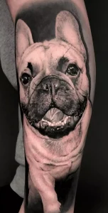 realistisch portrait hund dog französische buldogge tattoo