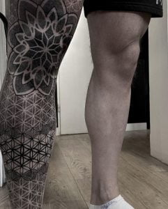 maori dotwork tattoo